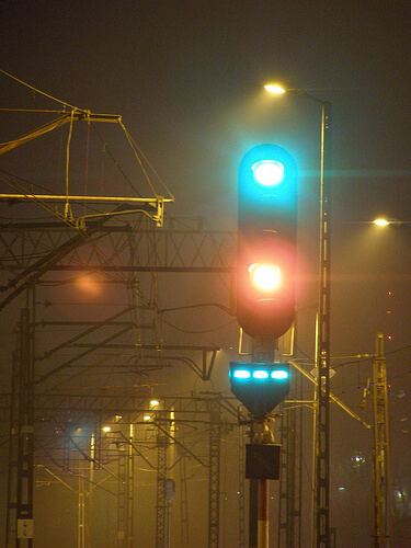 sygnalizator półsamoczynny w Krakowie Płaszowie podający sygnał S6